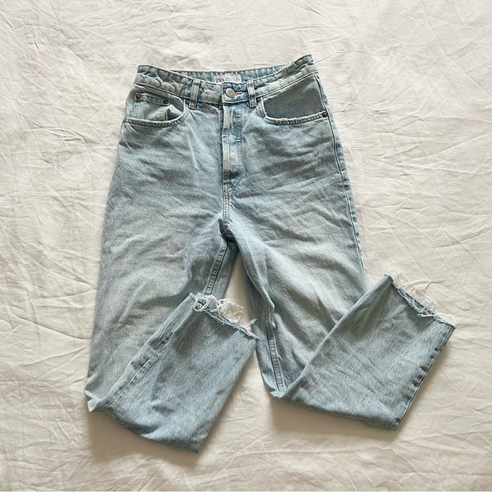 Zara Light Wash Ankle Straight Jeans Size 4